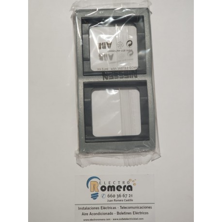 TAPA BASE ENCH.2P SM180  ALUMINIO MATE