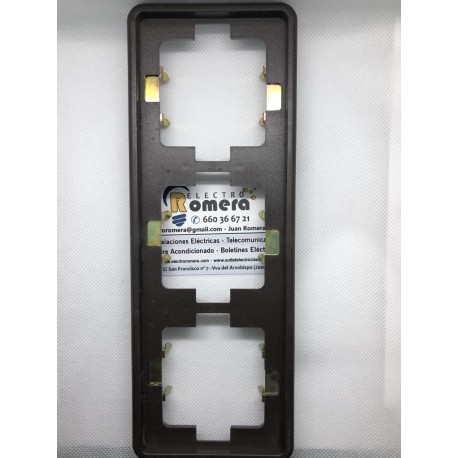 PLACA EMBELLECEDORA 1 ELEMENTO MARRON SOLERA 