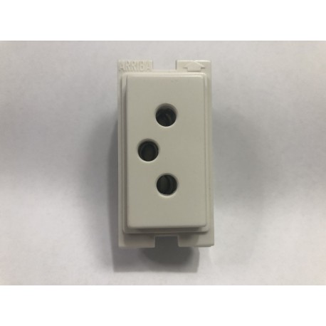 BASE ENCHUFE BIPOLAR CON TOMA TIERRA 16A 380V BLANCO
