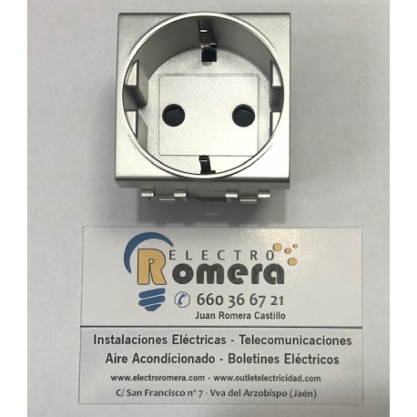 TOMA 2P+T 10/16A 250V NT4141 PLATA