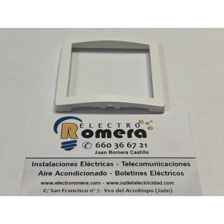 EMBELLECEDOR CENTRAL PARA  PLACA  SM-180 BLANCO POLAR EUNEA