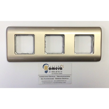 PLACA 3 ELEMENTOS ESTRECHOS CAJA SIN ESTRELLA