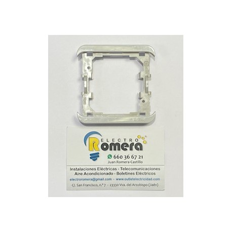 MARCO INTERIOR / EMBELLECEDOR GRIS CLARO  LEGRAND PRESIDENTE 30529
