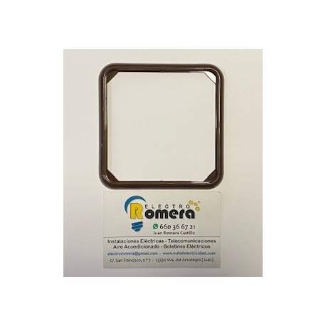 MARCO EMBELLECEDOR BLANCO PLACA 80*80 NIESSEN PUMA 4000