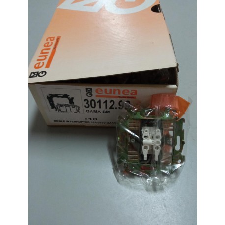 DOBLE INTERRUPTOR 10A CON GARRAS GAMA SM 30112.99