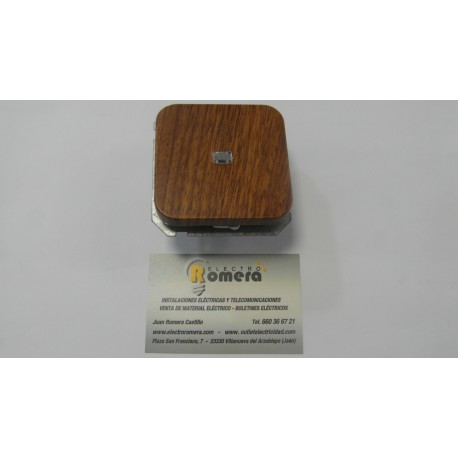 CRUZAMIENTO MADERA ROBLE CLARO CON VISOR BLANCO