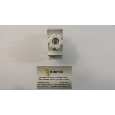 PORTAFUSIBLE BLANCO CERAMICO 63A TIPO D02