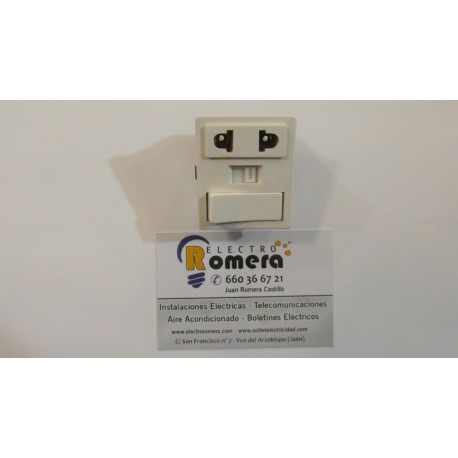 ENCHUFE + INTERRUPTOR CON REGULADOR DE TENSIÓN DE DOS POSICIONES 125 Y 220 MARFIL